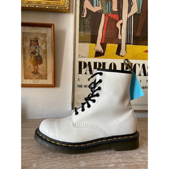 White Vinyl Doc Marten Boots Sz ladies 8 - Picture 6 of 6